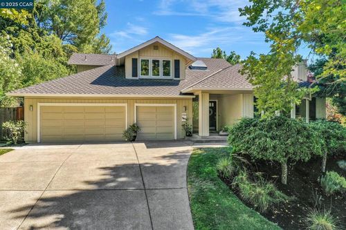 3466 Silver Maple Dr, Danville, CA, 94506-4637 | Card Image