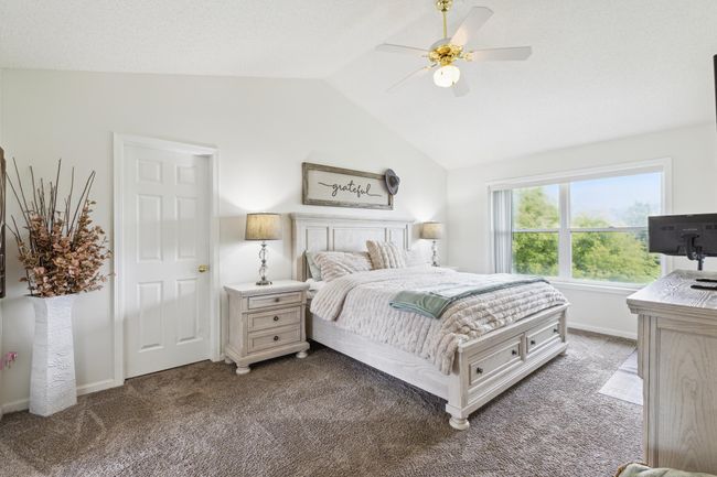 12_Interior.jpg | Image 11