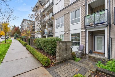 106 - 6468 195a St, Condo with 1 bedrooms, 1 bathrooms and 1 parking in Surrey BC | Image 1