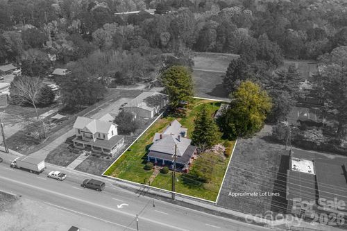 127 S Main St, Stanley, NC, 28164-1749 | Card Image