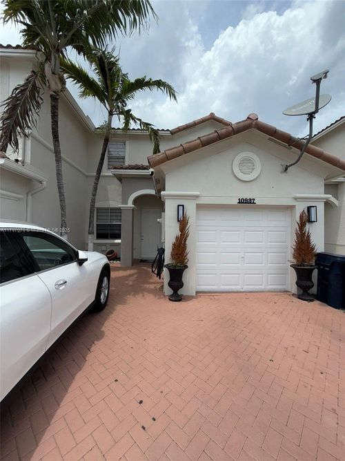 10937 Sw 244th Ter, Homestead, FL, 33032-4683 | Card Image