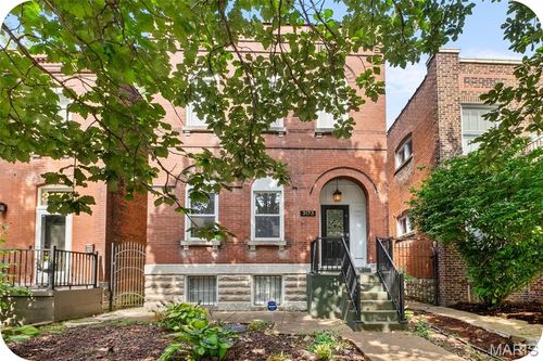 3173 Alfred Ave, Saint Louis, MO, 63116-1911 | Card Image