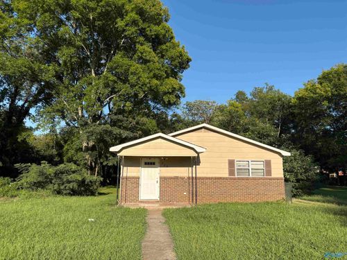 306 12th Ave Nw, Decatur, AL, 35601-2020 | Card Image
