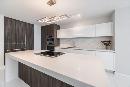 unit-3911-851 Ne 1st Ave, Miami, FL, 33132-1856 | Card Image