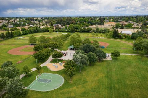 10355 Ducasse Way, Elk Grove, CA, 95757 | Card Image