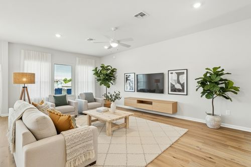 116 Freeman Day Dr, Bastrop, TX, 78602-2242 | Card Image