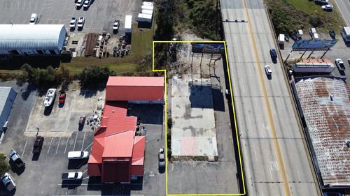 1613 4th Ave, Conway, SC, 29526-5037 | Card Image