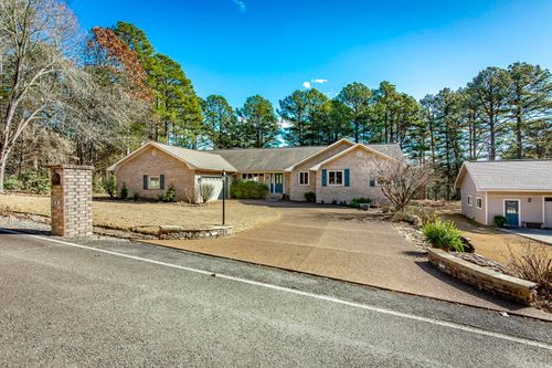 131 The Greens Dr, Fairfield Bay, AR, 72088-3639 | Card Image