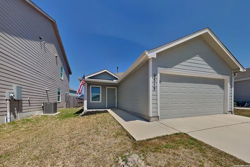 2513 Sweet Olive, New Braunfels, TX, 78130 | Card Image