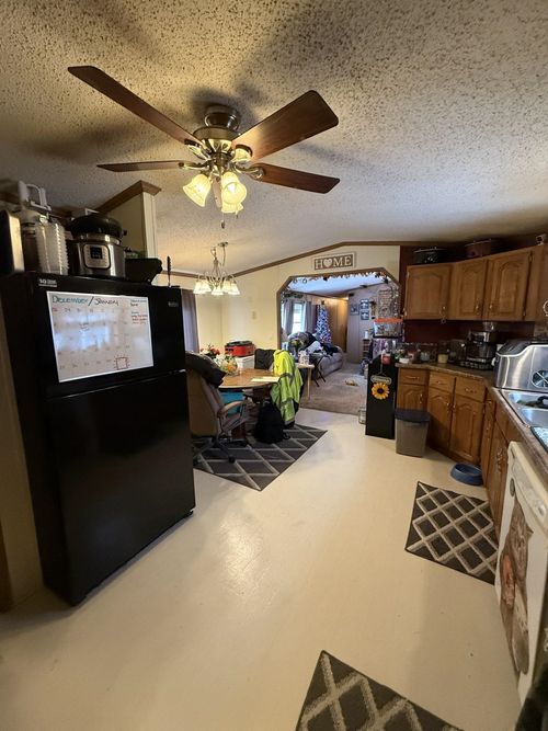 1600 8th St W, Ashland, WI, 54806-2643 | Card Image