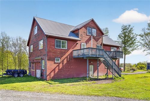 4675 Seneca Rd, Trumansburg, NY, 14886-9215 | Card Image