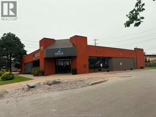 c-1883 Turner Rd, Windsor, ON, N8W3K2 | Card Image
