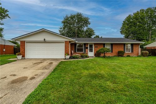 7701 Shepherdess Dr, Huber Heights, OH, 45424-2322 | Card Image
