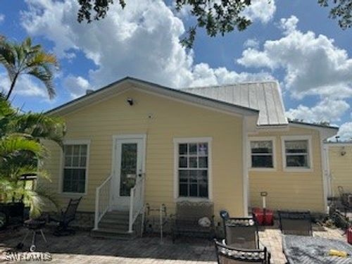 1625 Park Ave, Fort Myers, FL, 33901-2417 | Card Image