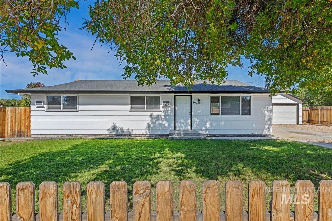 4th St, Kuna, ID 83634