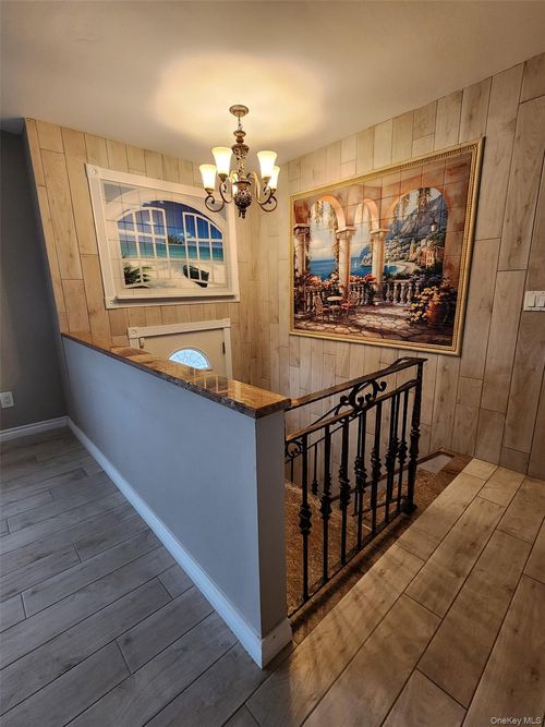 2-415 West Dr, Copiague, NY, 11726-5125 | Card Image