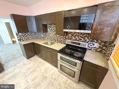 805 Lindley Ave, PHILADELPHIA, PA, 19141-3918 | Card Image