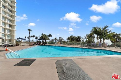502b-201 Ocean Ave, Santa Monica, CA, 90402-1459 | Card Image
