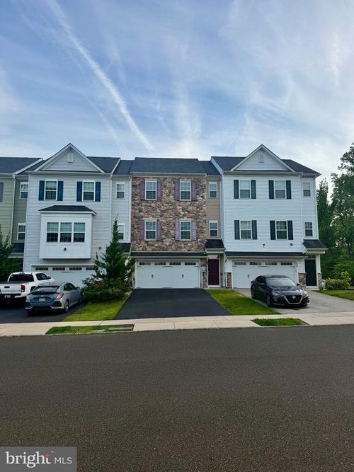 102 Master Ave, FEASTERVILLE TREVOSE, PA, 19053-2603 | Card Image
