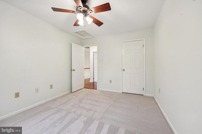 2912 Oakton Ridge Cir, House other with 5 bedrooms, 4 bathrooms and null parking in OAKTON VA | Image 38