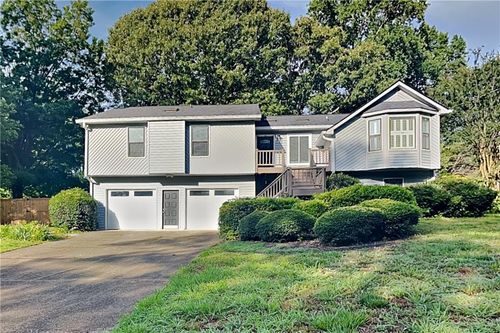 6187 Brookside Ln, Acworth, GA, 30102-1547 | Card Image