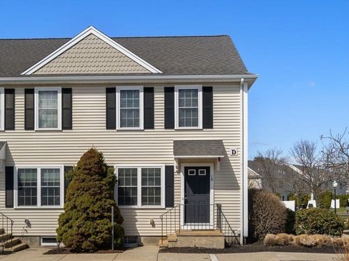 18-18 Boxberry Ln, Rockland, MA, 02370-1103 | Card Image
