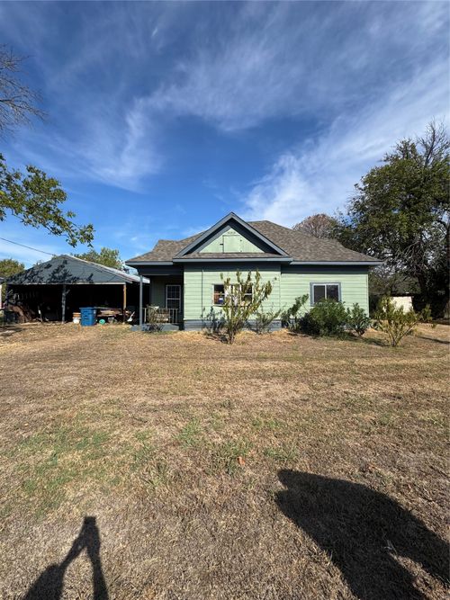 102 N 6th St W, Dawson, TX, 76639-3080 | Card Image