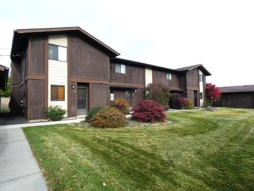 417 Clay St, Cheney, WA, 99004-1965 | Card Image