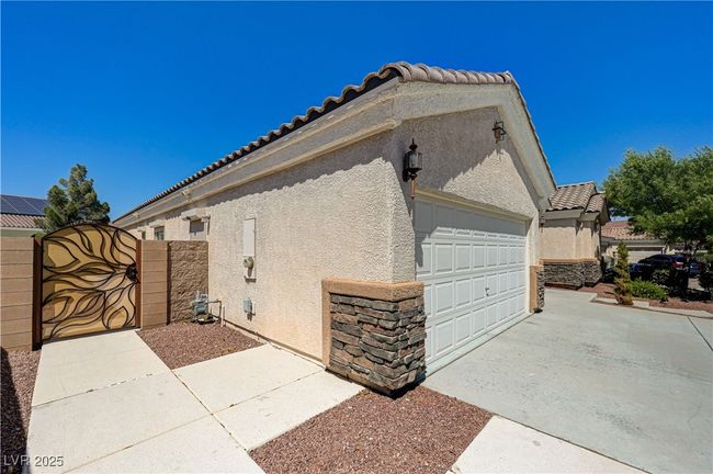 8204 Turbys Treehouse Pl, House other with 4 bedrooms, 3 bathrooms and null parking in Las Vegas NV | Image 7