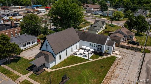 206 Spruce St, Gillespie, IL, 62033-1615 | Card Image