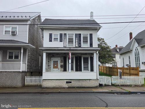 706 Main St, LYKENS, PA, 17048-1411 | Card Image