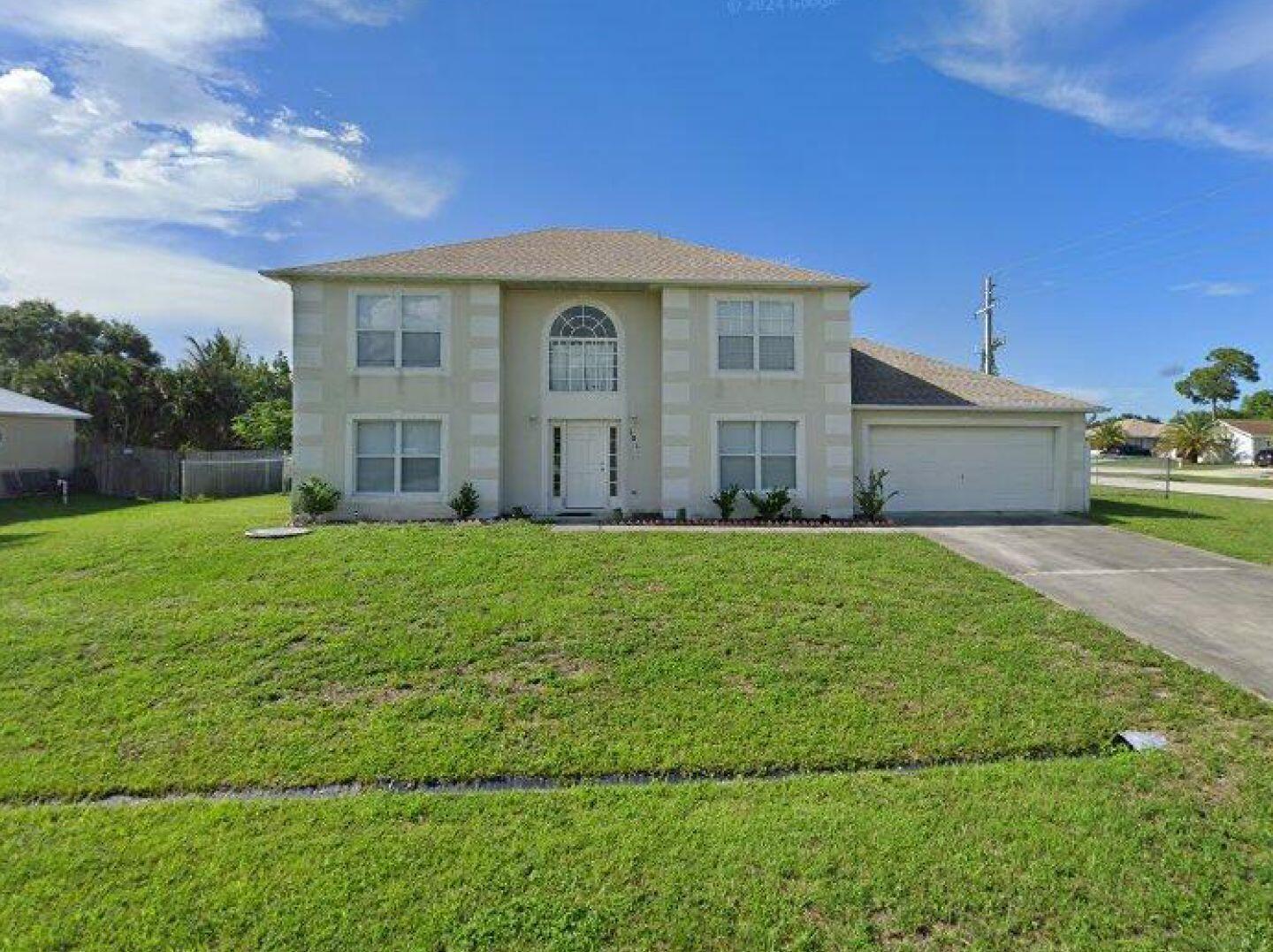 Fairview Ave, Port Saint Lucie, FL 34983