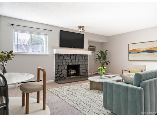 apt-101-4074 S Atchison Way, Aurora, CO, 80014-4124 | Card Image