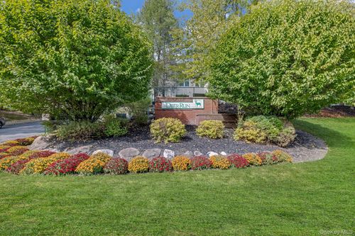 78-78 Deer Ct Dr, Middletown, NY, 10940-6859 | Card Image