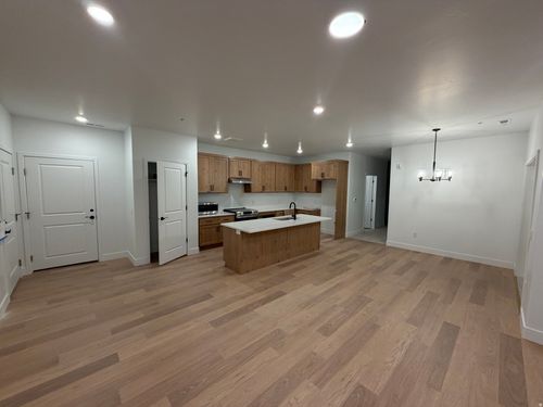 6-101-216 E 850 S, Salem, UT, 84653-5002 | Card Image