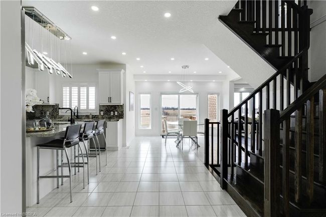 108 Dolomiti Crt, House other with 4 bedrooms, 4 bathrooms and 4 parking in Hannon ON | Image 10