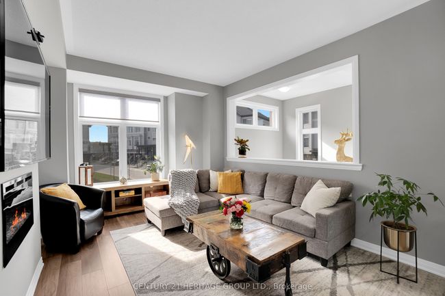 2 Hughes Lane, Condo with 4 bedrooms, 3 bathrooms and 1 parking in Tottenham ON | Image 9
