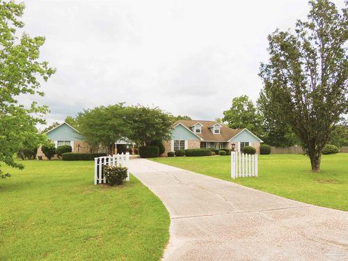 820 Molino Meadows Ct, Molino, FL, 32577-9253 | Card Image