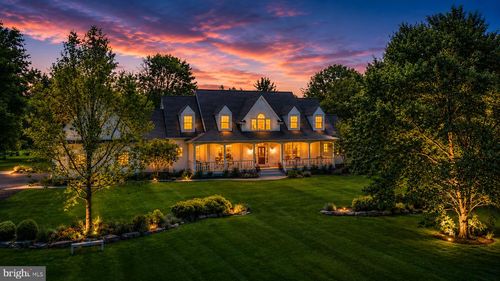 6214 Saw Mill Rd, NEW HOPE, PA, 18938-5664 | Card Image