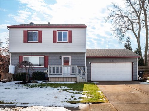 833 Sheryl Dr, Cleveland, OH, 44109-4512 | Card Image