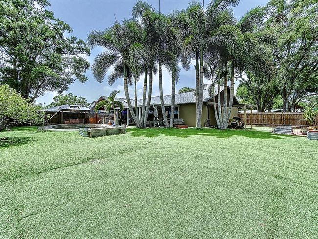 11525 Country Oaks Dr, House other with 3 bedrooms, 2 bathrooms and null parking in TAMPA FL | Image 8
