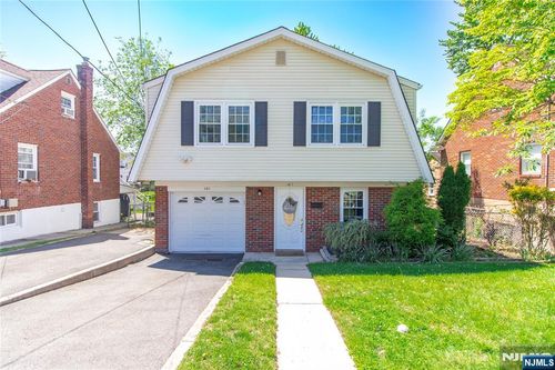 101 Larch Ave, Dumont, NJ, 07628-1325 | Card Image