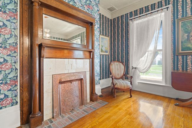 711 E Morgan St, House other with 6 bedrooms, 3 bathrooms and null parking in Boonville MO | Image 24