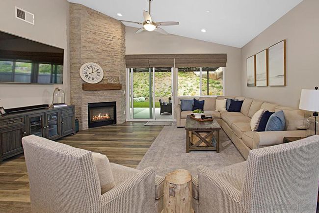 8536 Even Seth Cir, House other with 3 bedrooms, 2 bathrooms and 7 parking in Santee CA | Image 6
