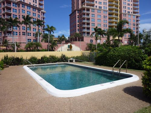 apt-17-2131 N Ocean Blvd, Fort Lauderdale, FL, 33305-1928 | Card Image