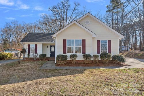 7100 Windsong Way, Wingate, NC, 28174-8619 | Card Image