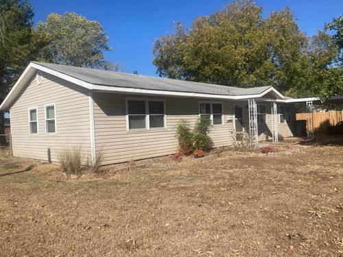 712 C St Se, Miami, OK, 74354-8322 | Card Image