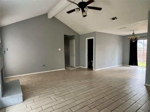 10610 Sandy River Dr, Sugar Land, TX, 77498-1761 | Card Image
