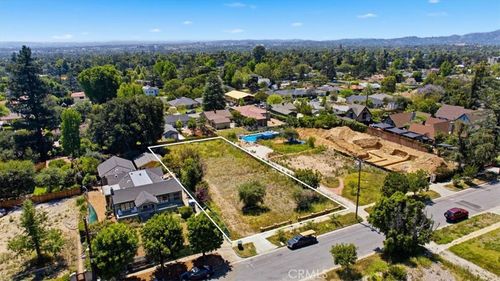 1286 E Calaveras St, Altadena, CA, 91001-2536 | Card Image