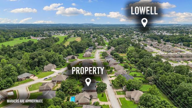 1409 S Breckenridge Loop, House other with 3 bedrooms, 2 bathrooms and null parking in Rogers AR | Image 13